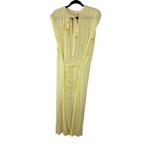 Elegant Atlein Collective Plisse Yellow Midi Dress size M - Picture 8 of 10